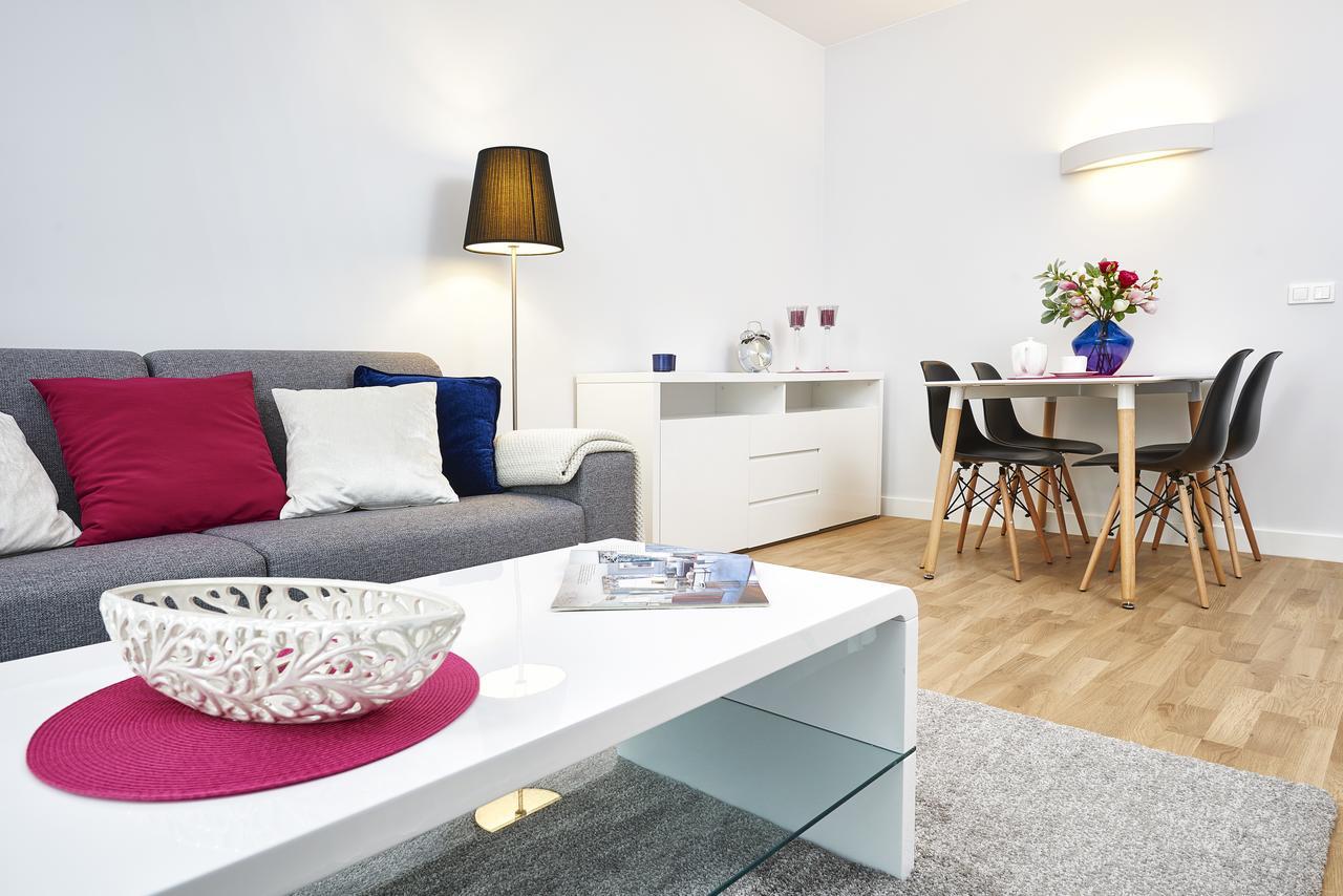 Novis Apartments Przy Arkadii Varşovia Exterior foto