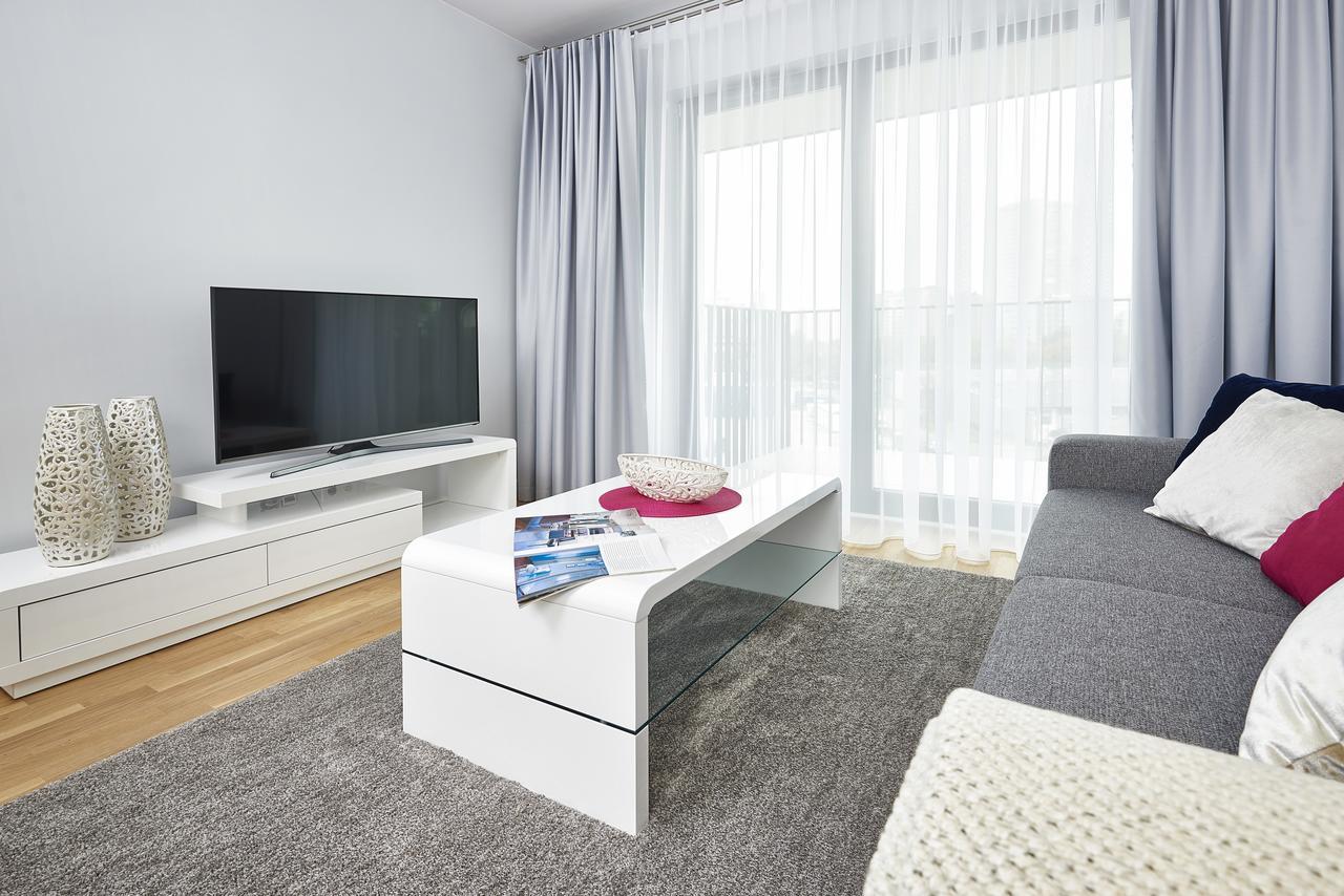 Novis Apartments Przy Arkadii Varşovia Exterior foto